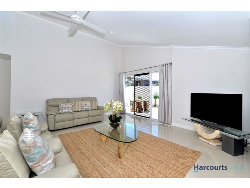 2 Nareeda Way, West Lakes SA 5021