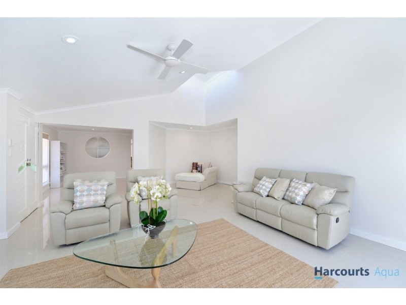 2 Nareeda Way, West Lakes SA 5021