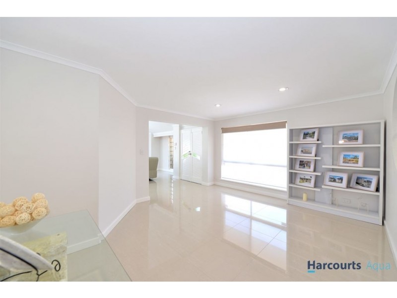 2 Nareeda Way, West Lakes SA 5021