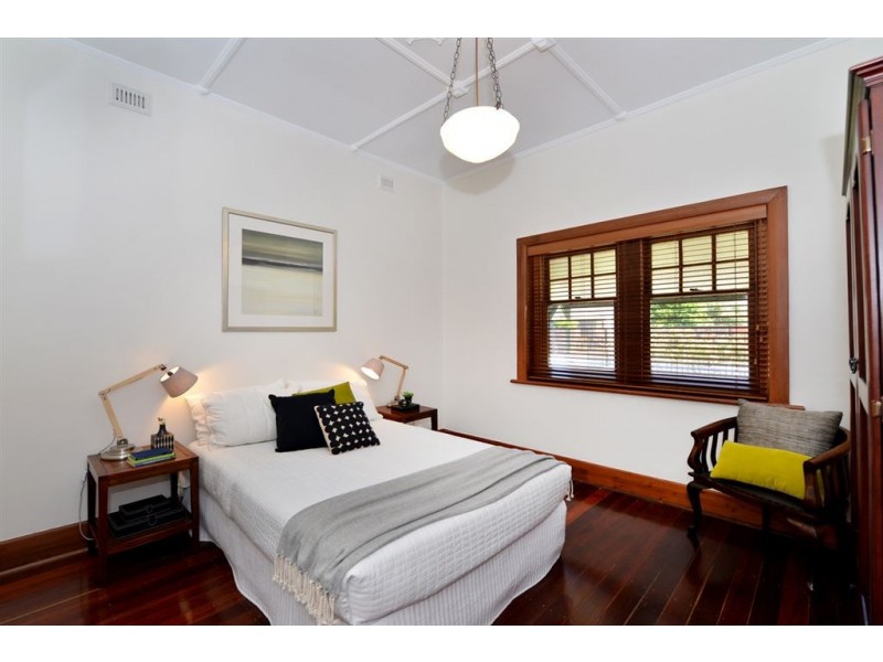 35 Henley St, Mile End SA 5031