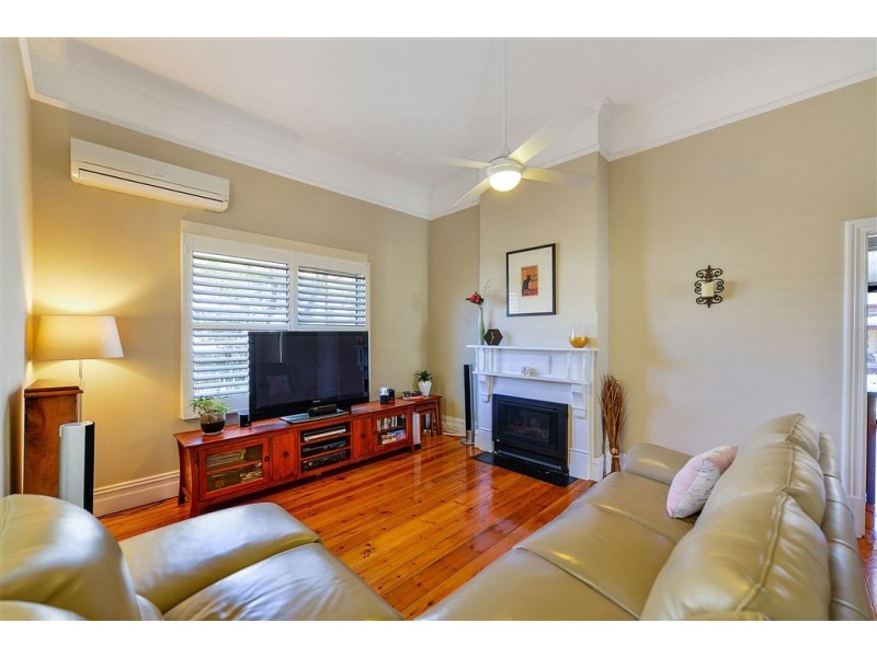 10 Waverley Street, Largs Bay SA 5016