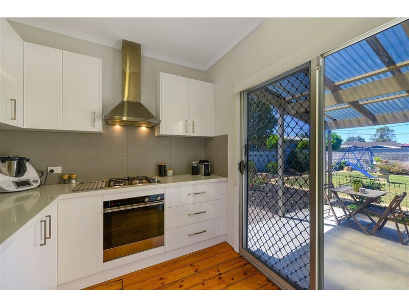 10 Waverley Street, Largs Bay SA 5016