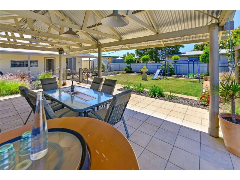 10 Waverley Street, Largs Bay SA 5016