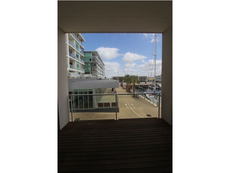 3 Tarni Court, New Port SA 5015