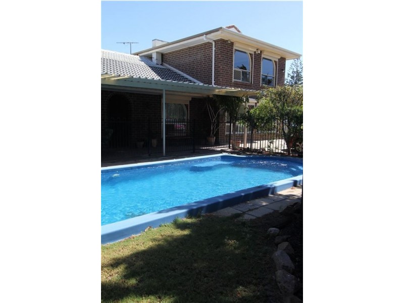 6 Travis Court, North Haven SA 5018