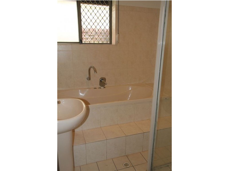 6 Travis Court, North Haven SA 5018