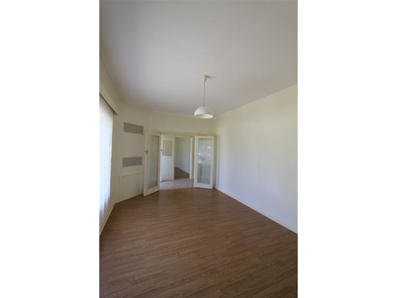 6 Margaret Street, Henley Beach South SA 5022
