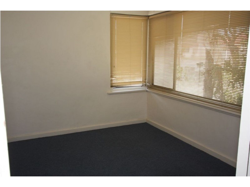 15 Fifth Avenue, Semaphore Park SA 5019