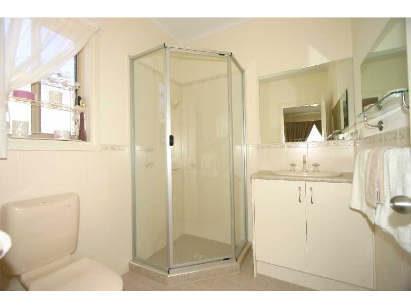 9 Bollen Street, North Haven SA 5018