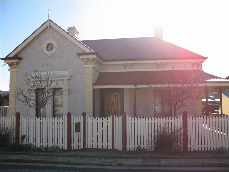 17 Dunn Street, Semaphore SA 5019