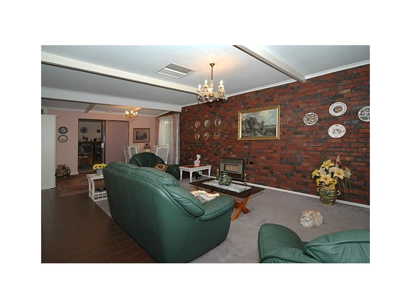 15 Zephyr Grove, Semaphore Park SA 5019