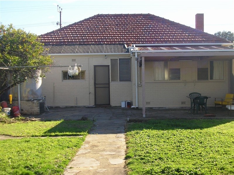 19 Flinders Parade, Flinders Park SA 5025