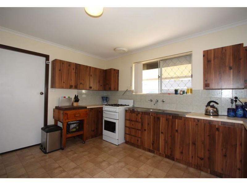 15 Seaspray Avenue, North Haven SA 5018