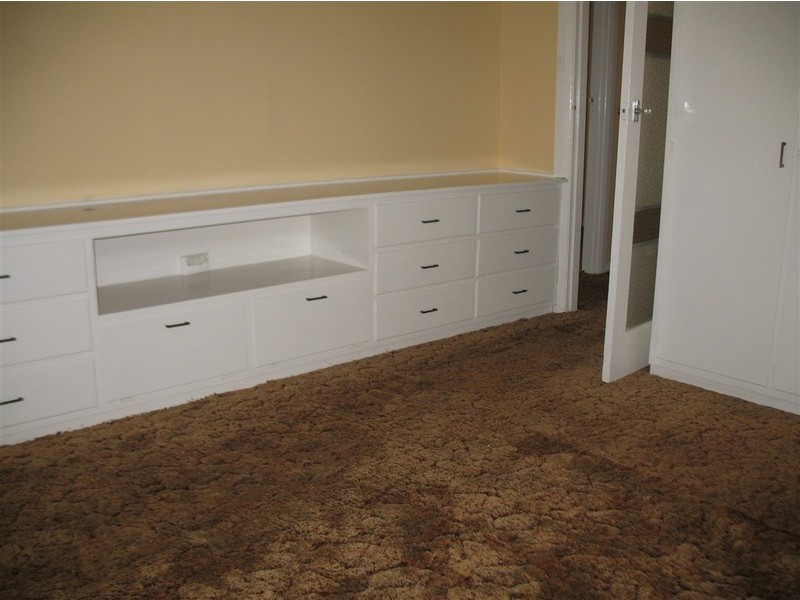 4 Lamorna Terrace, Largs Bay SA 5016