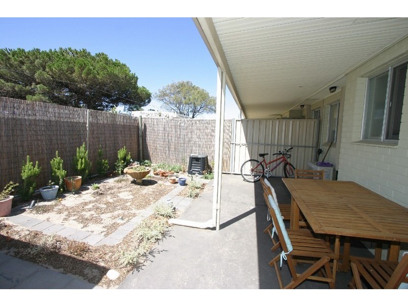 2/29 Swan Street, Semaphore SA 5019