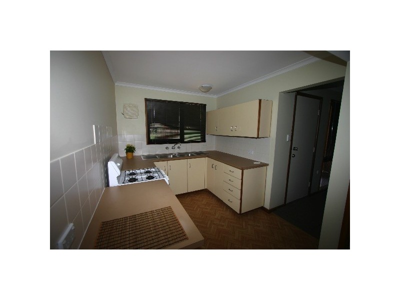 16 Ormiston Court, Taperoo SA 5017