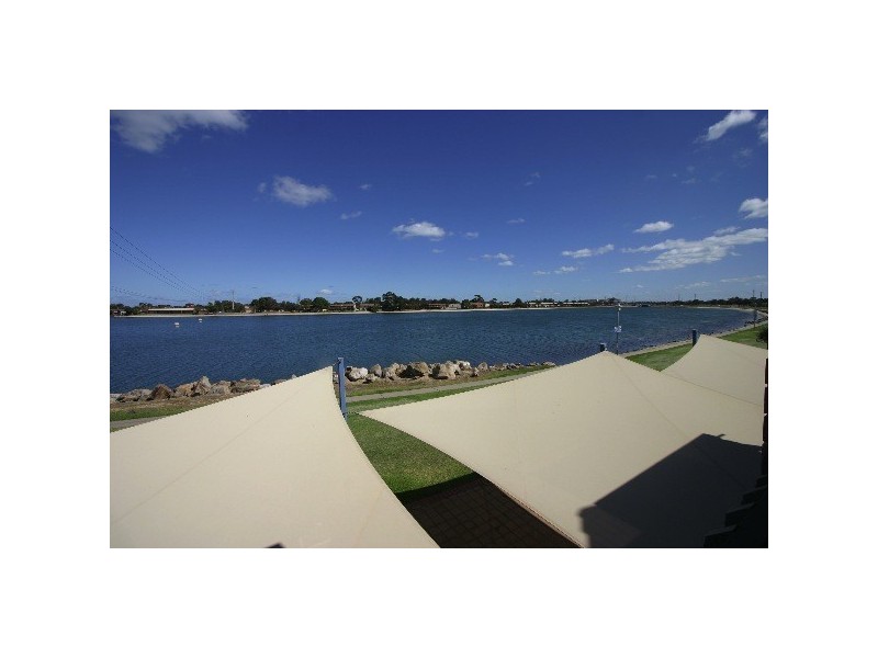 2/17-19 Lord Hobart Way, West Lakes SA 5021