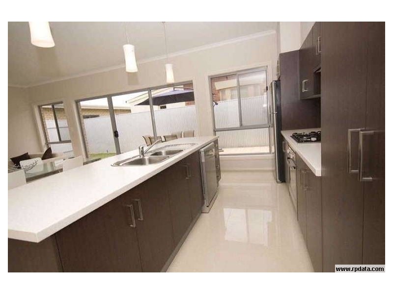 105 Long Street, Queenstown SA 5014