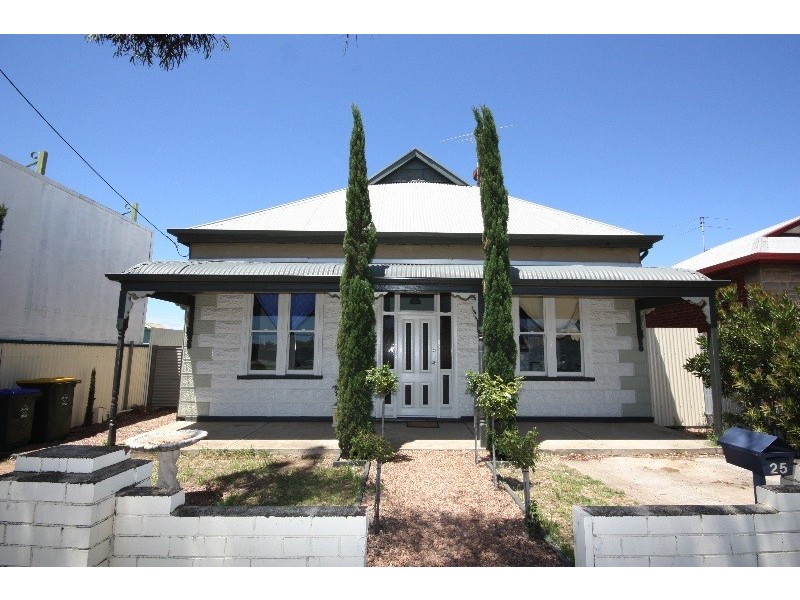 25 Tapleys Hill, Hendon SA 5014