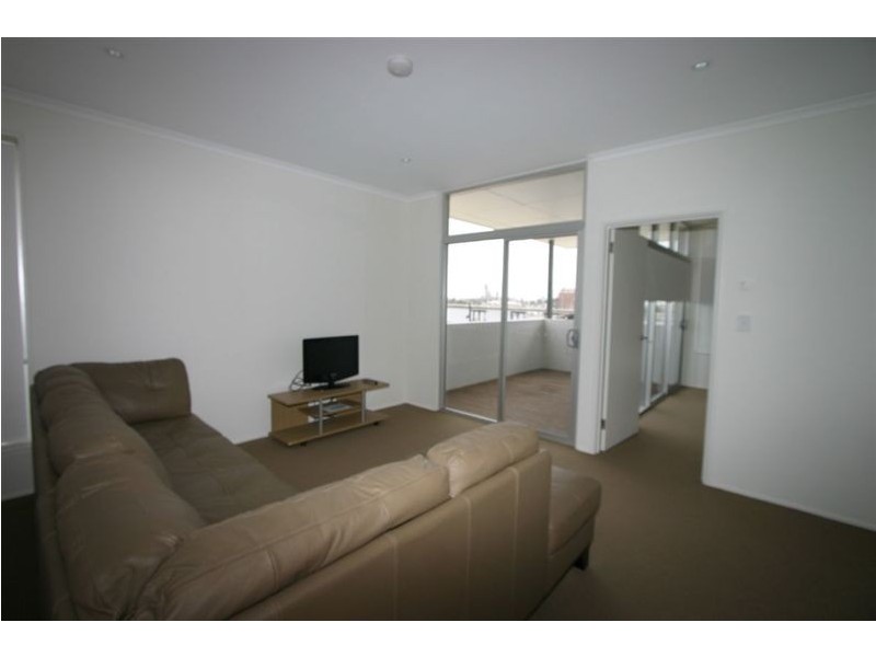 3 Karra Cove, New Port SA 5015