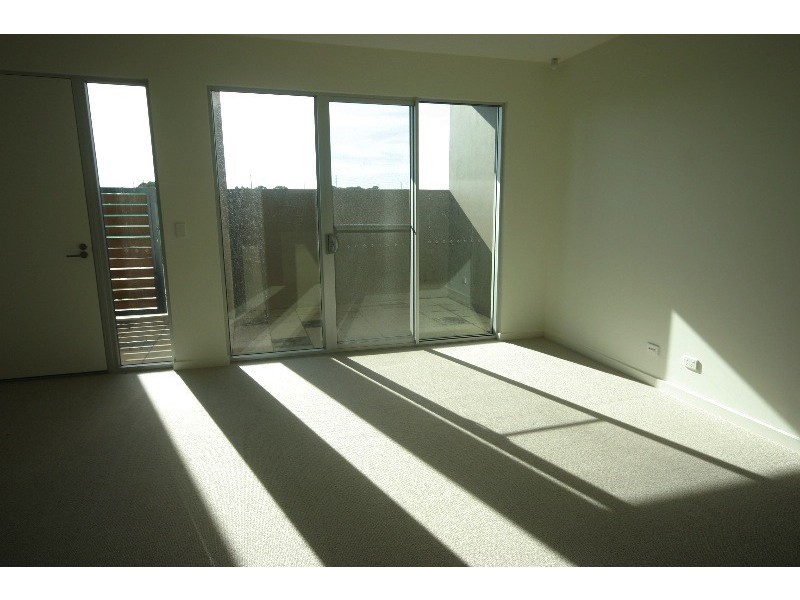 20 Karka Cove, New Port SA 5015