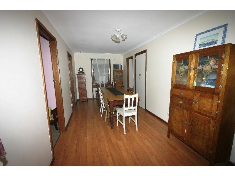 28 Tucker Crescent, North Haven SA 5018