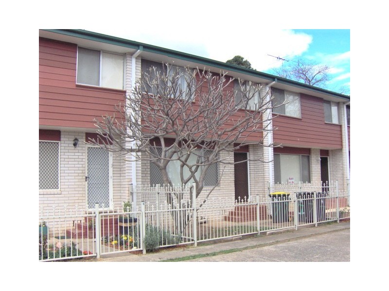 7/107 Broughton Street, Campbelltown NSW 2560