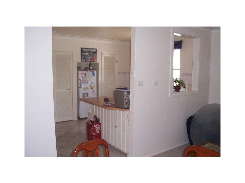 10 Seddon Pl, Campbelltown NSW 2560