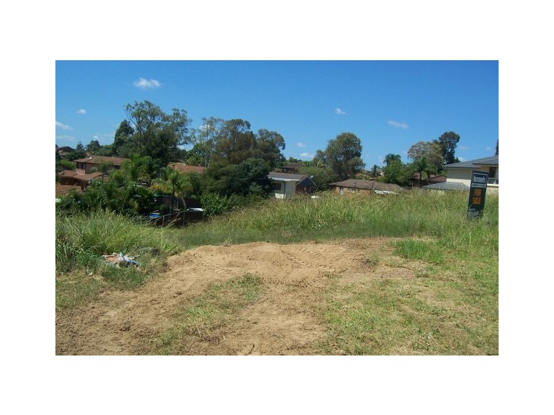 131 Englorie Park Drive, Glen Alpine NSW 2560