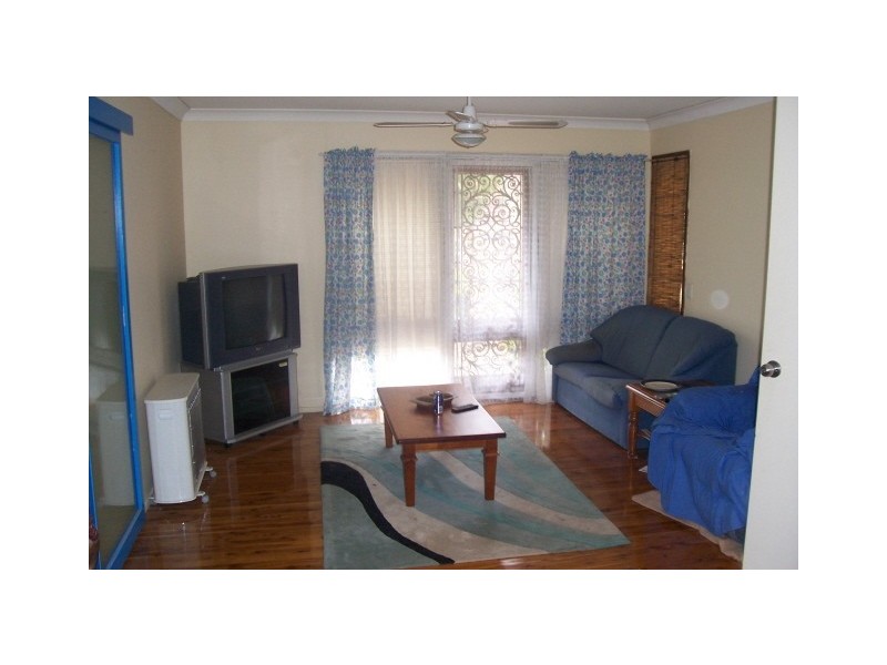24/58 Greenoaks Ave, Bradbury NSW 2560