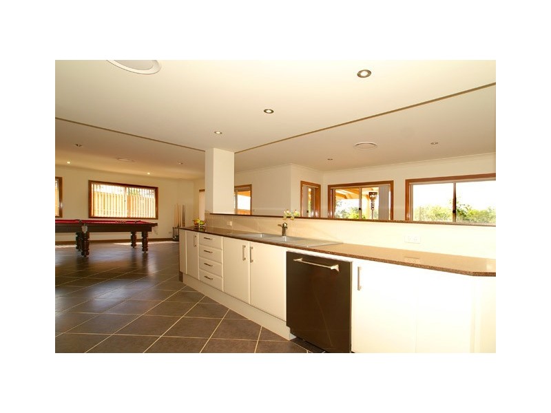 5 Warner St, Camden Park NSW 2570