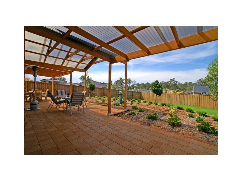 5 Warner St, Camden Park NSW 2570