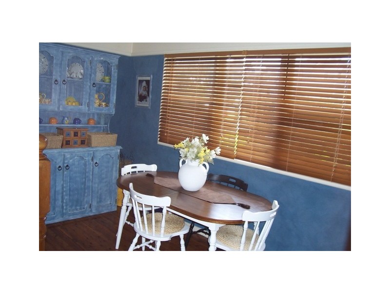 34 Lilian St, Campbelltown NSW 2560