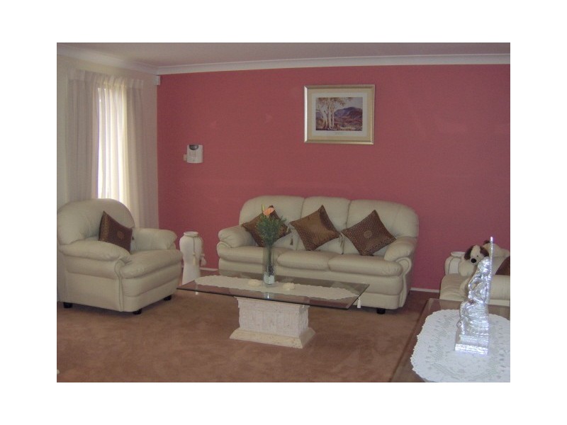 5 Clydesdale Drive, Blairmount NSW 2559