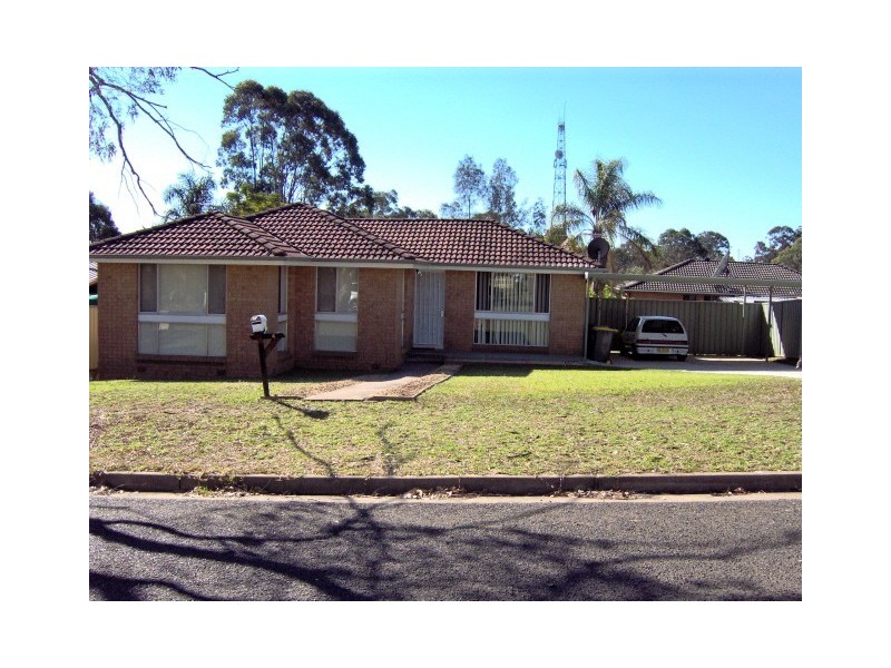 4 Normandy Terrace, Leumeah NSW 2560