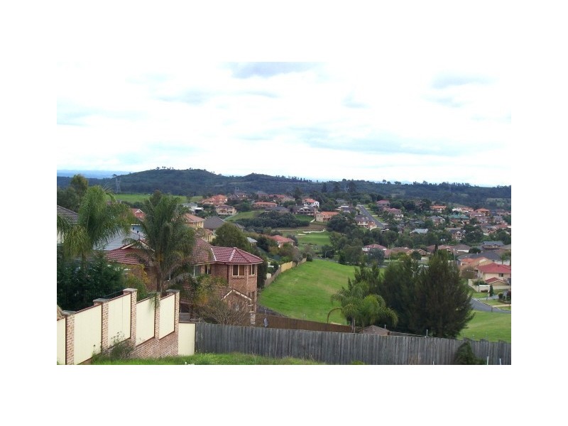 11 Lakeview Place, Glen Alpine NSW 2560