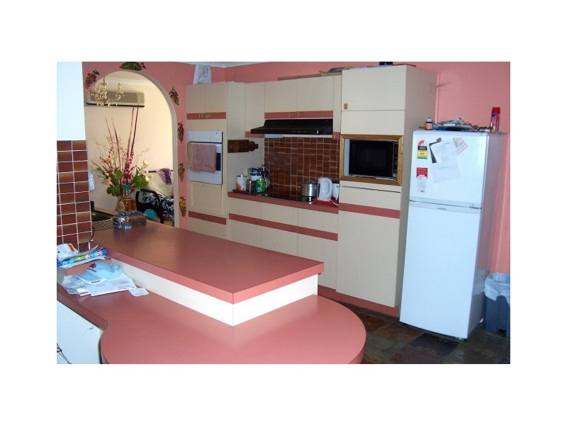 8 Malachite Road, Eagle Vale NSW 2558