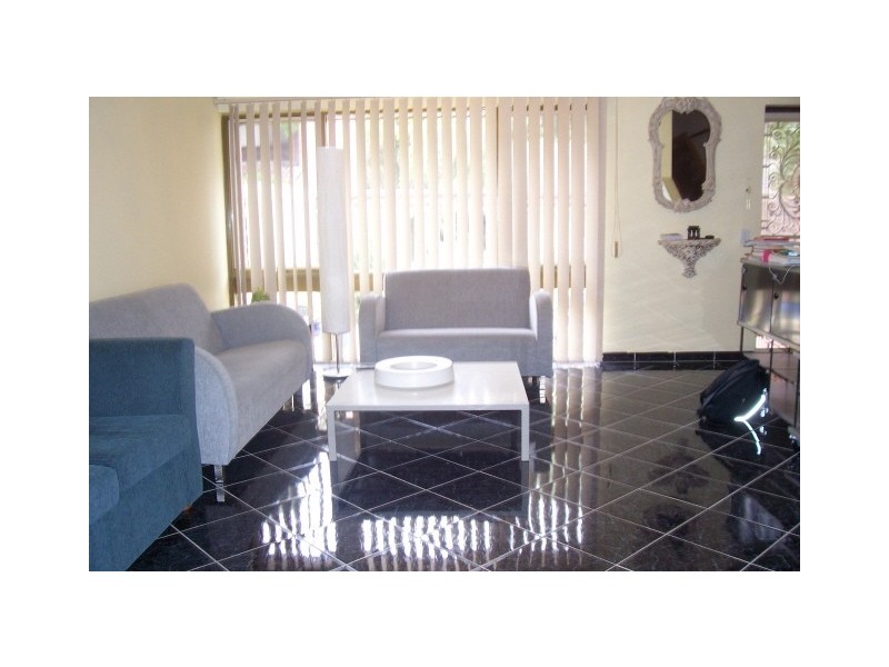 9/50-52 Third Ave, Macquarie Fields NSW 2564