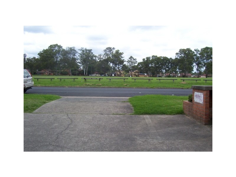 9/50-52 Third Ave, Macquarie Fields NSW 2564