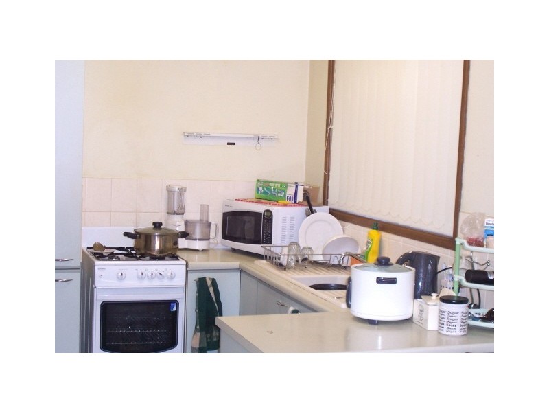 2/9 Cipolin Pl, Eagle Vale NSW 2558