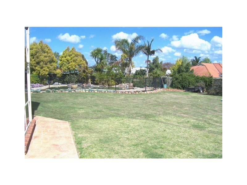 13 Phoenix Pl, Narellan Vale NSW 2567