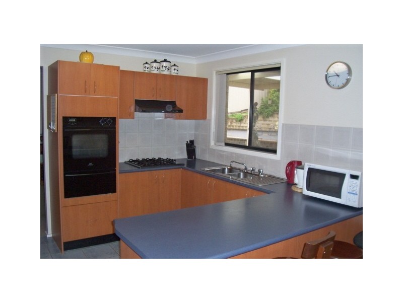 48 John Kidd Dr, Blair Athol NSW 2560