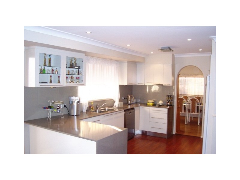 41 Stornoway Ave, St Andrews NSW 2566