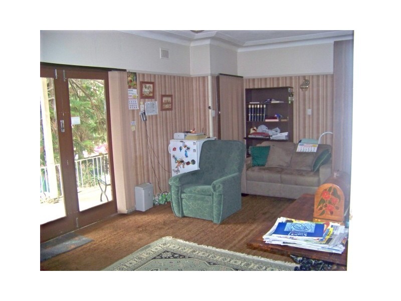 1 Rogers Place, Campbelltown NSW 2560