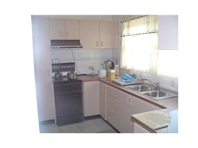 1 Rogers Place, Campbelltown NSW 2560