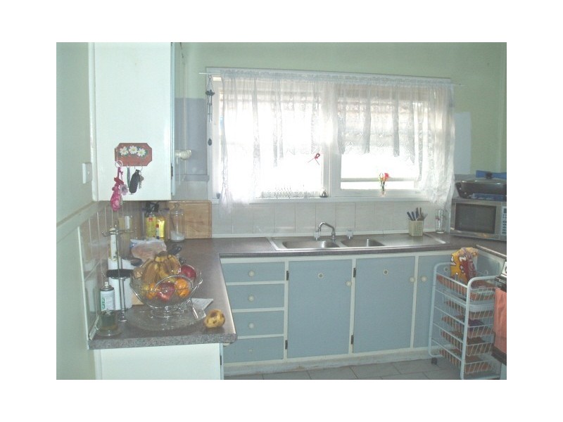 34 Hoddle Ave, Campbelltown NSW 2560