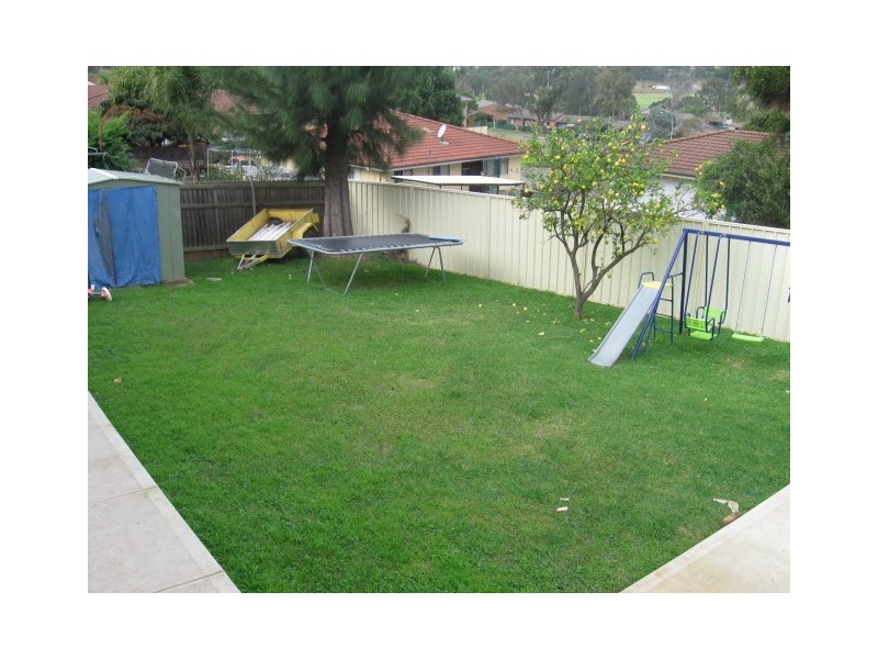 7 Lignite Place, Eagle Vale NSW 2558