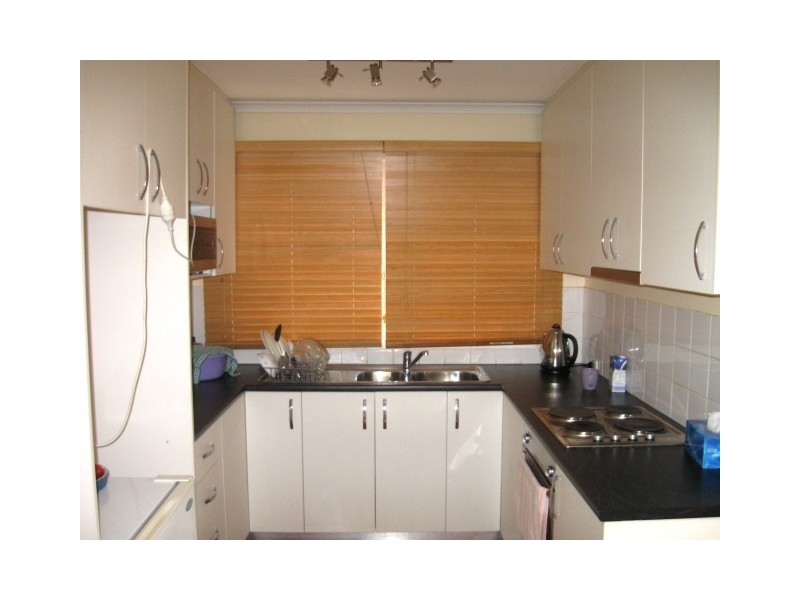 5 Balook Cres, Bradbury NSW 2560