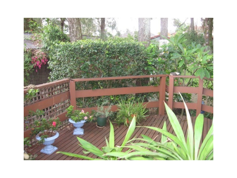 24 Barcoo Ave, Leumeah NSW 2560