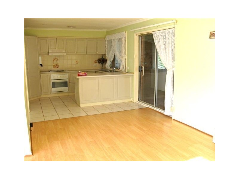 41 Akuna Avenue, Bradbury NSW 2560